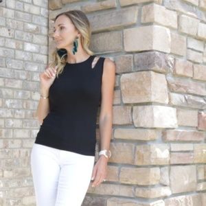 GOLDRAY by Stitch Fix  One Cold Shoulder